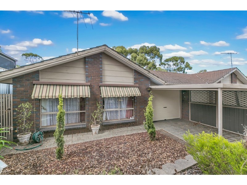 4 Spruce Avenue, Aberfoyle Park SA 5159