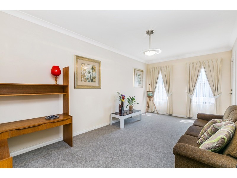 10 Regent Street, Glenelg North SA 5045