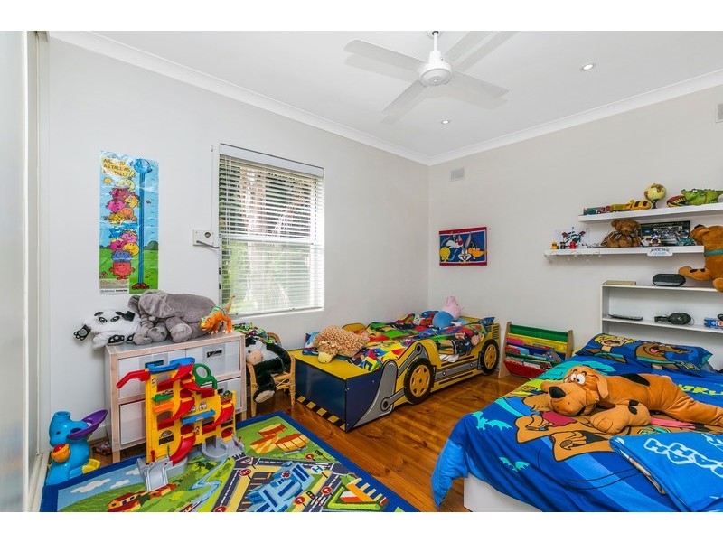 4 Eucla Avenue, Warradale SA 5046