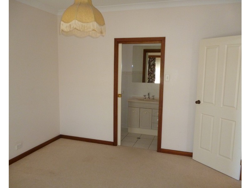 20 Margaret Street, Glandore SA 5037