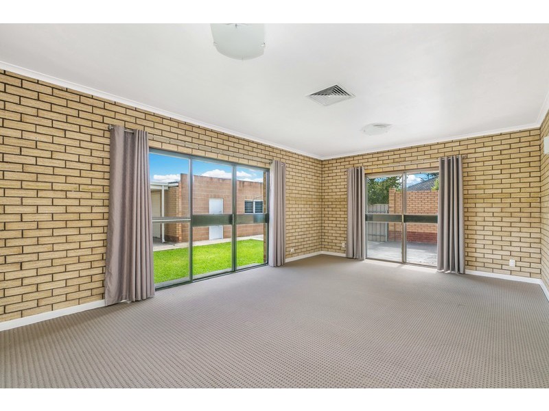21 Barker Avenue, South Plympton SA 5038