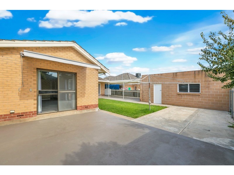 21 Barker Avenue, South Plympton SA 5038