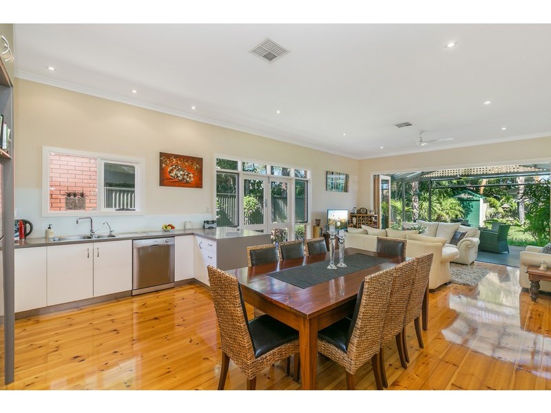 13a Cliff Street, Glenelg East SA 5045
