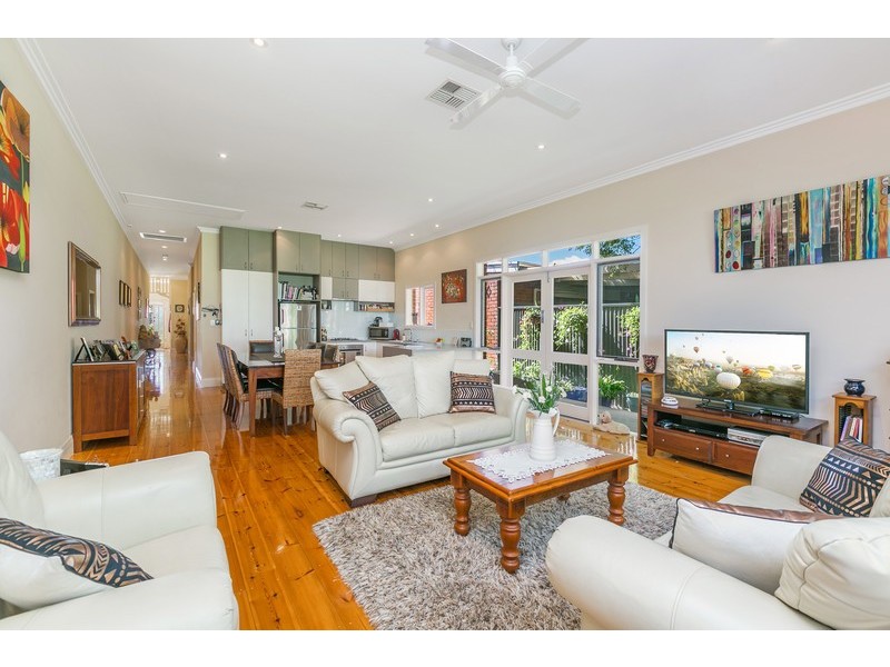 13a Cliff Street, Glenelg East SA 5045