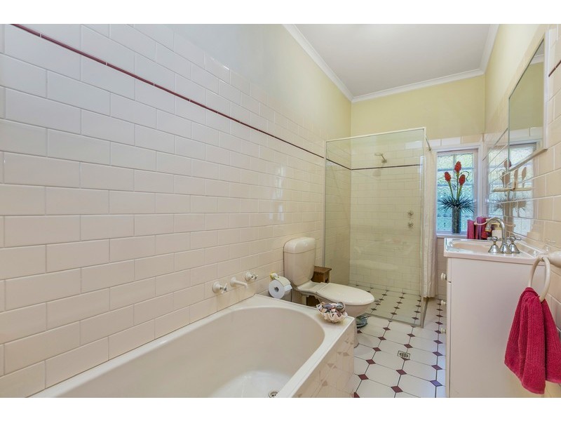 13a Cliff Street, Glenelg East SA 5045