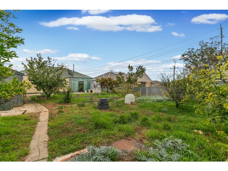 3 Woodland Road, Mitchell Park SA 5043