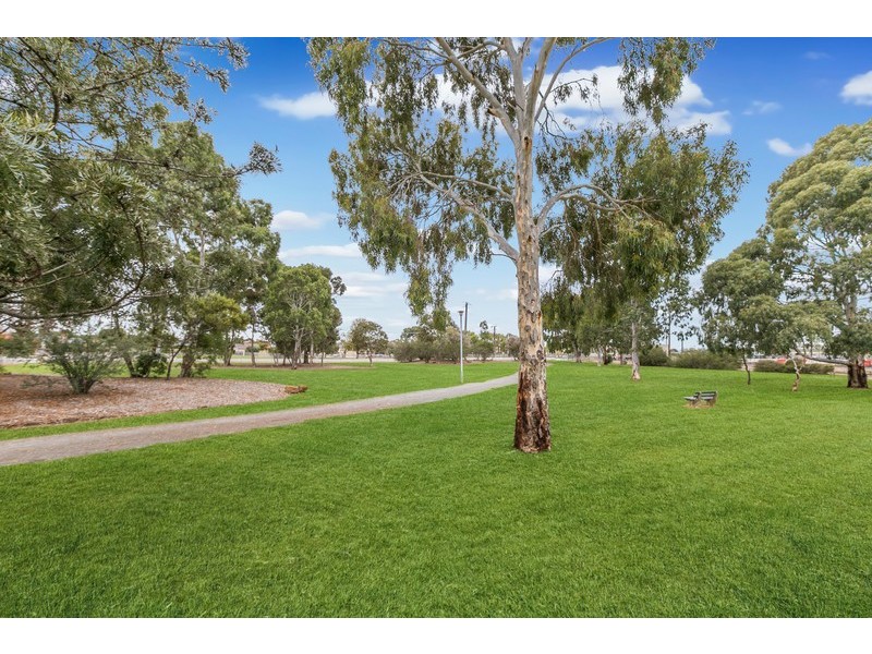 3 Woodland Road, Mitchell Park SA 5043