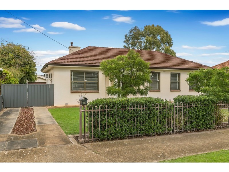 28 Gardiner Avenue, Warradale SA 5046