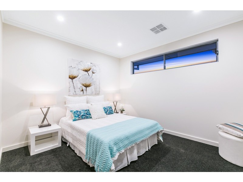 1 Letcher Road, Oaklands Park SA 5046