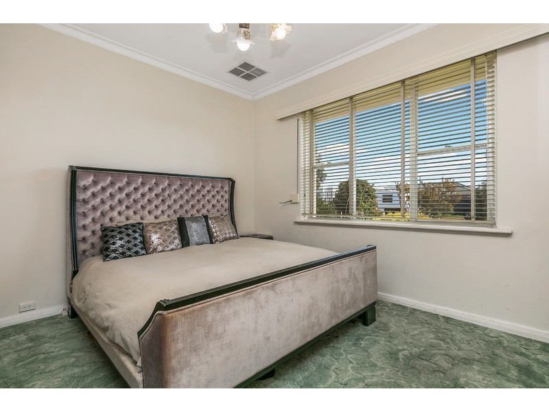 34 Hammond Road, Findon SA 5023