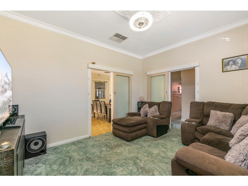 34 Hammond Road, Findon SA 5023