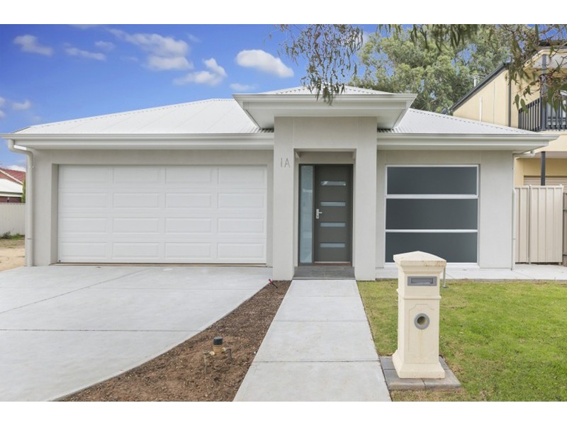 1 Brian Street, Marion SA 5043