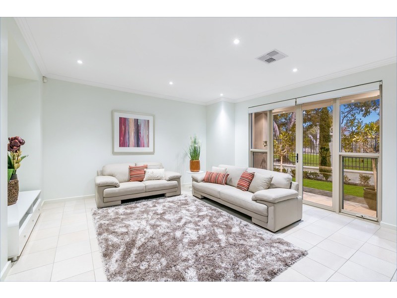 11/12 Motley Avenue, Fulham Gardens SA 5024