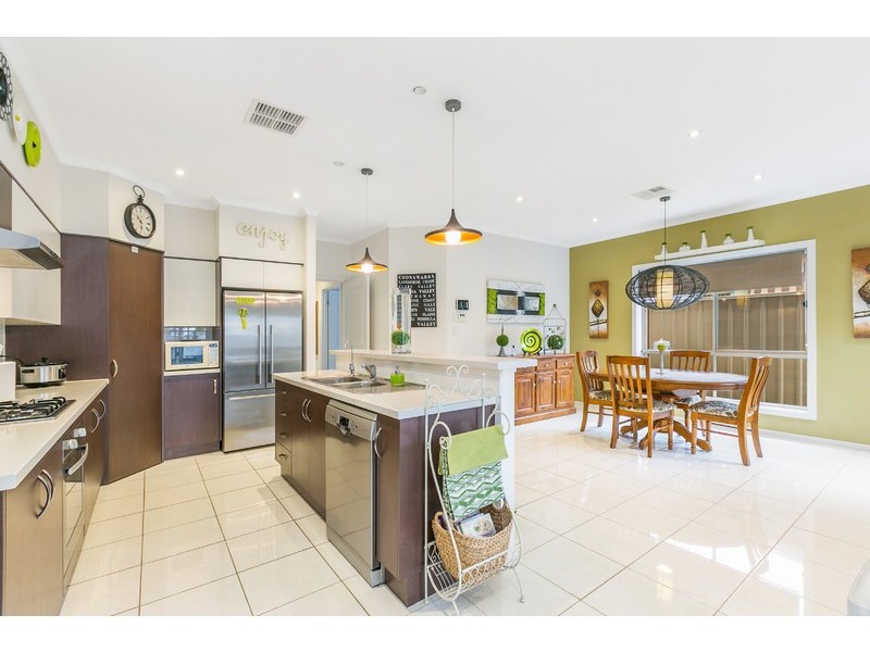 2A Fourth Avenue, Ascot Park SA 5043