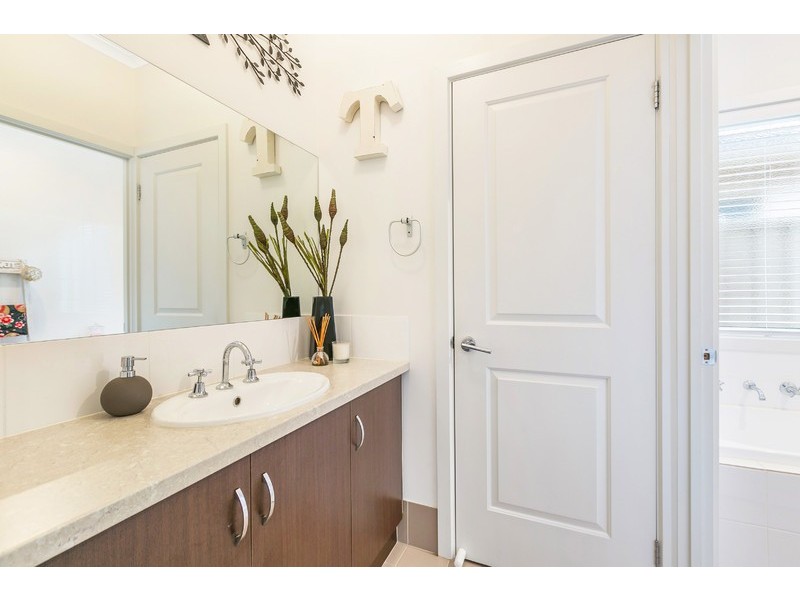 2A Fourth Avenue, Ascot Park SA 5043