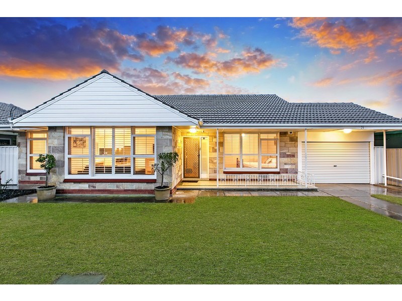 21 Fairway Avenue, Glenelg North SA 5045