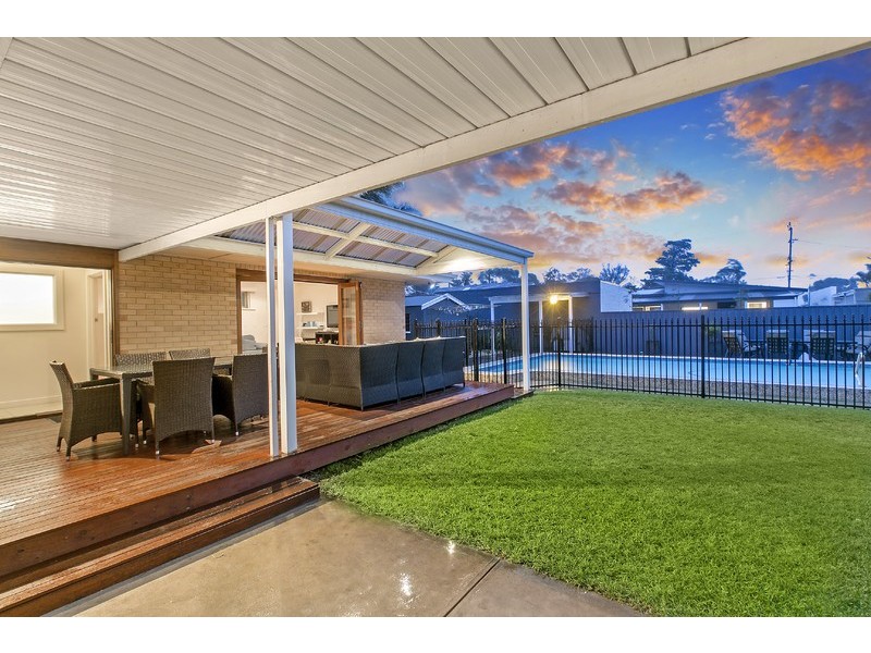 21 Fairway Avenue, Glenelg North SA 5045