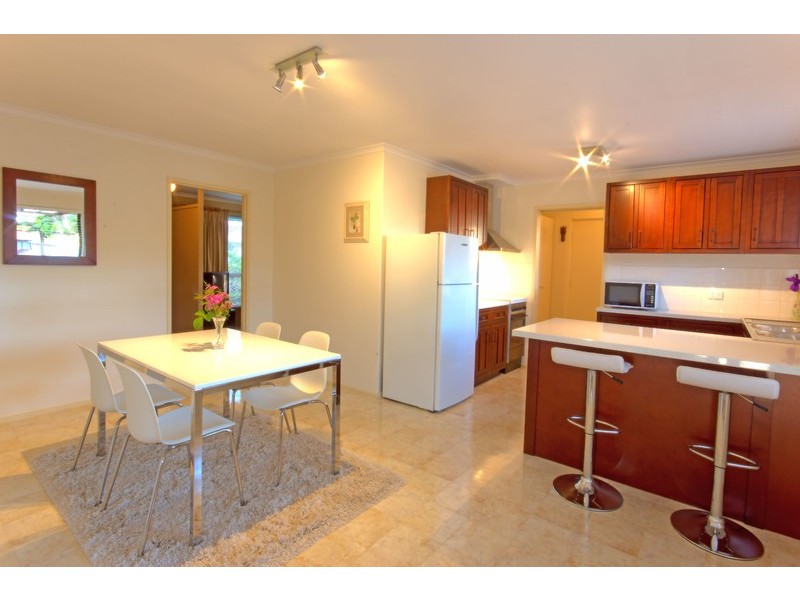 15 Magnolia Avenue, Happy Valley SA 5159