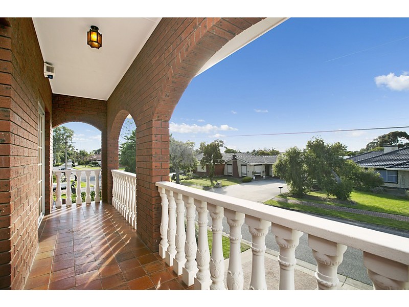 17 Jordan Avenue, Fulham Gardens SA 5024