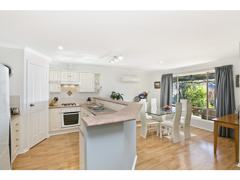 2 Stanford Glen, Seaford Rise SA 5169