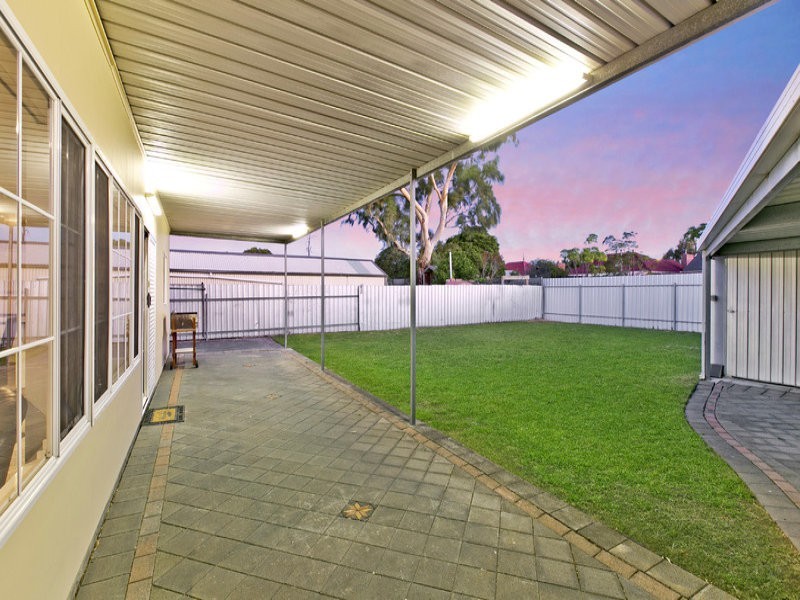 30 Norrie Avenue, Clovelly Park SA 5042