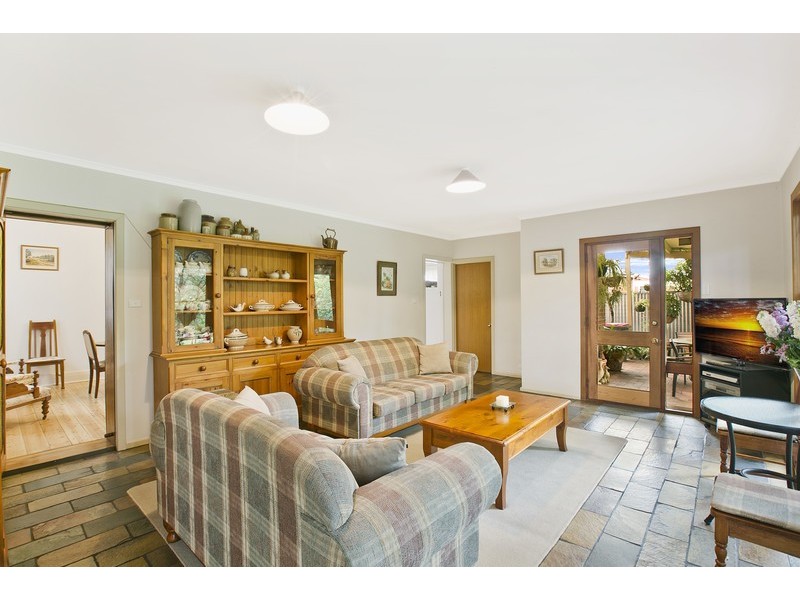 6 Waymouth Avenue, Glandore SA 5037