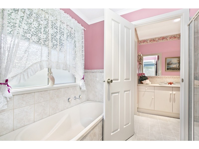 288A Oaklands Road, Park Holme SA 5043