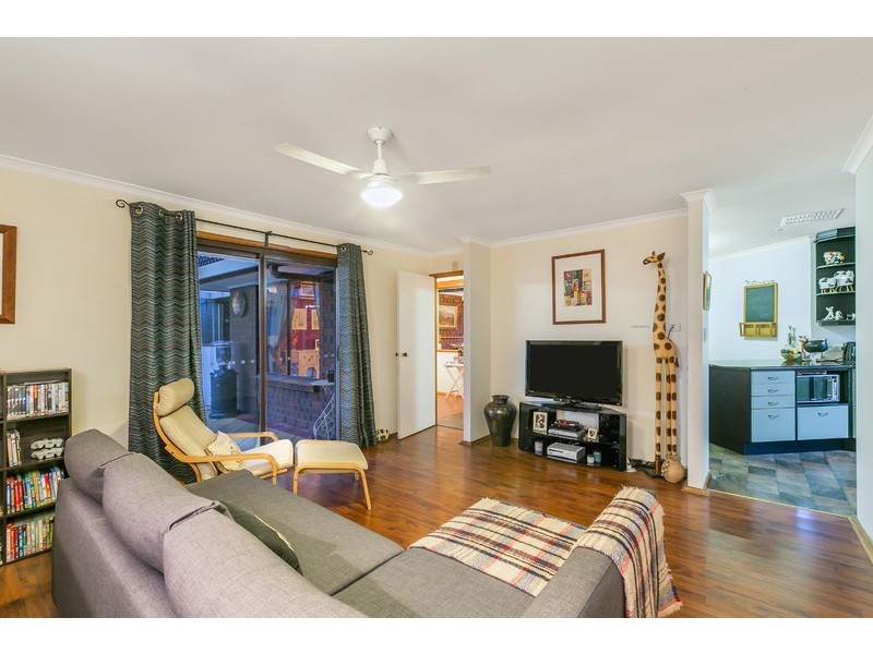 4 Deakin Court, Trott Park SA 5158