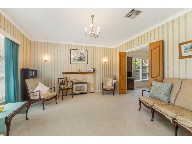 3 Sandhurst Court, Brighton SA 5048