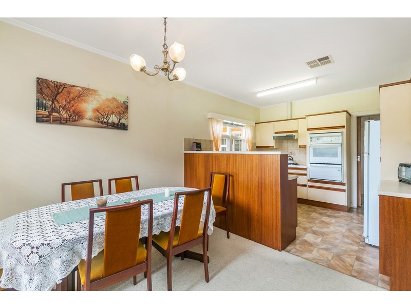 3 Sandhurst Court, Brighton SA 5048