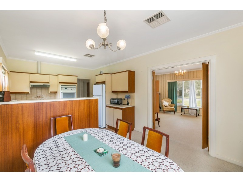 3 Sandhurst Court, Brighton SA 5048