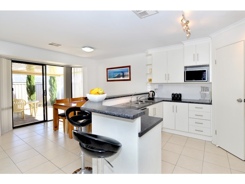 26 Quinn Street, Christie Downs SA 5164