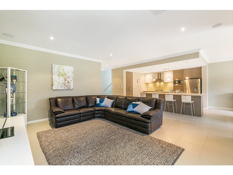 8 Orana Avenue, Glenelg North SA 5045