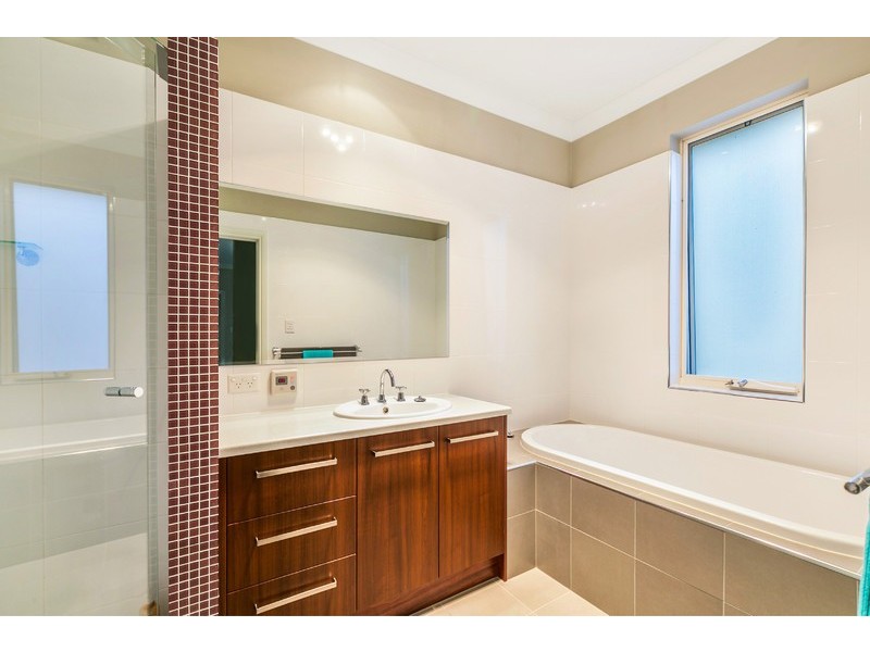 8 Orana Avenue, Glenelg North SA 5045