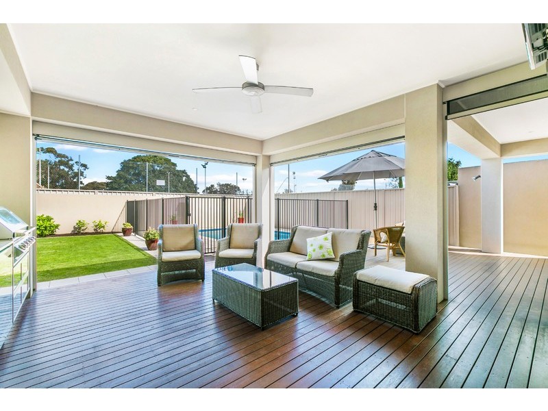 8 Orana Avenue, Glenelg North SA 5045