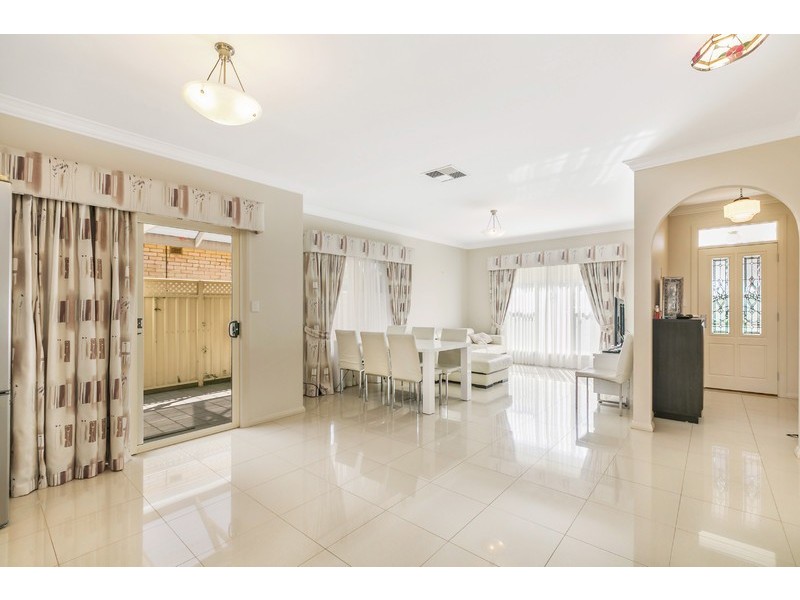 7 David Avenue, Glenelg North SA 5045