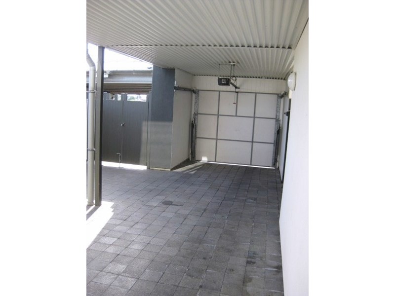 1 Yeltu Court, New Port SA 5015