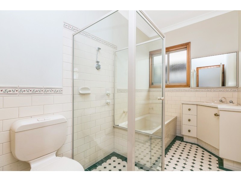 1 Read Road, Glandore SA 5037