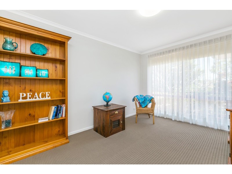 26 Kensington Street, Clovelly Park SA 5042