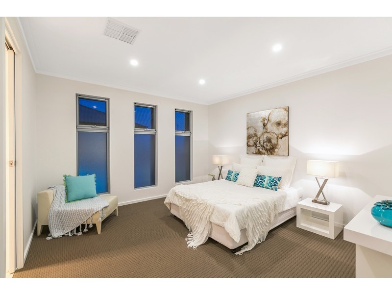 24 Birdwood Terrace, North Plympton SA 5037