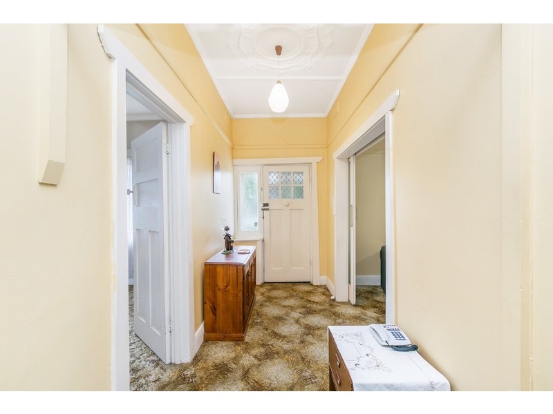 8 McEwin Avenue, North Plympton SA 5037