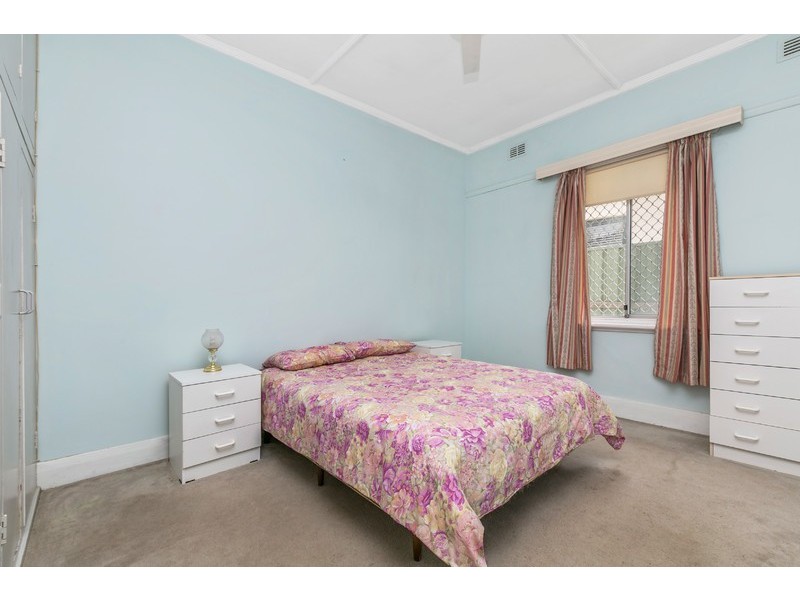 8 McEwin Avenue, North Plympton SA 5037