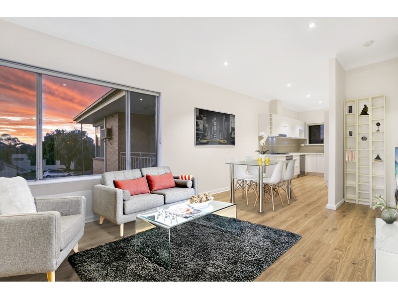 4/14 Pacific Parade, West Beach SA 5024