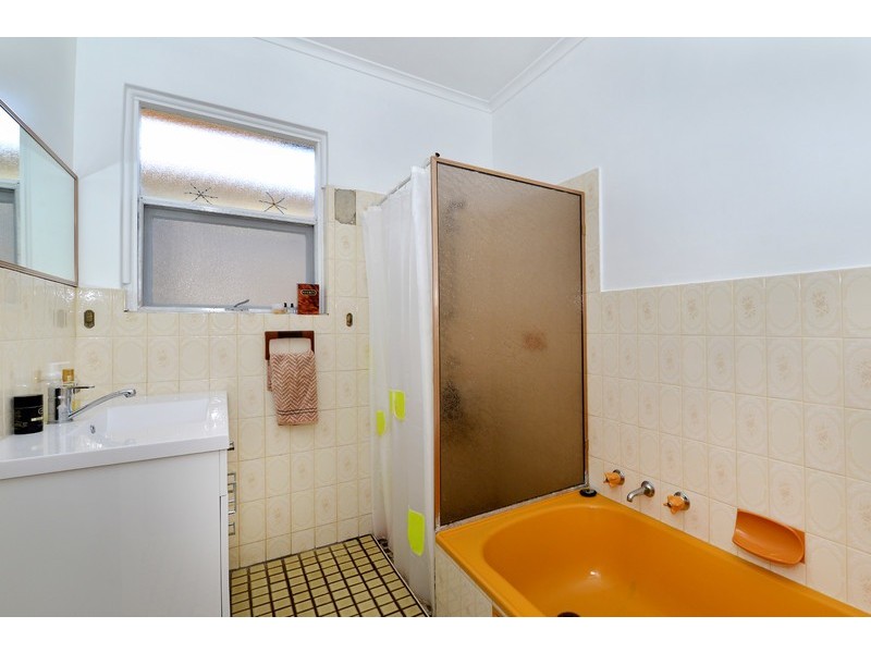 1 Shaun Crescent, Mitchell Park SA 5043