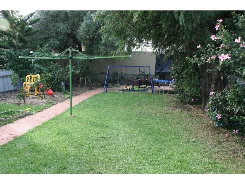 12 Hawson Avenue, North Plympton SA 5037