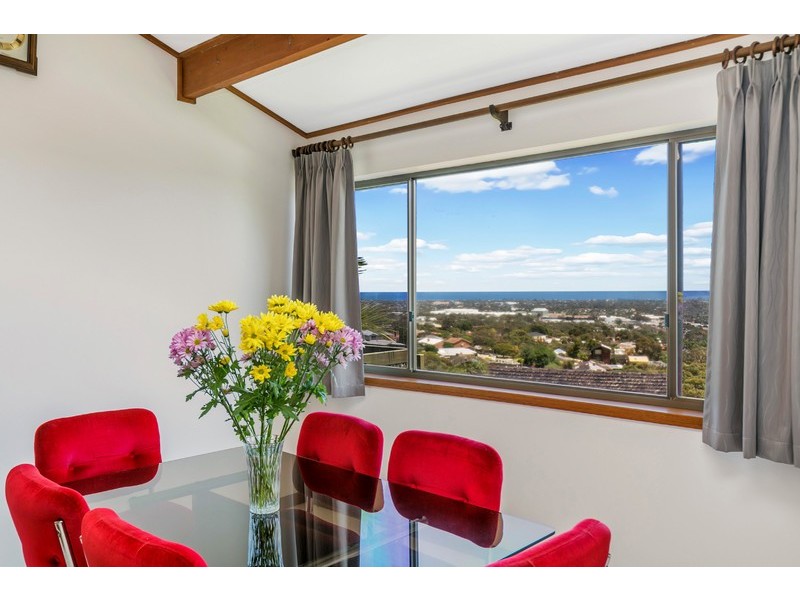 5 Seaview Crescent, Panorama SA 5041