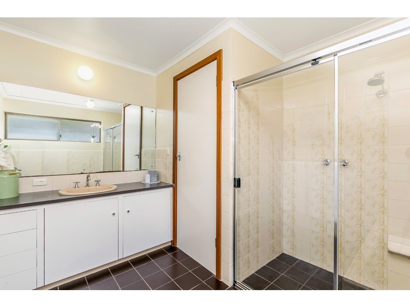 5 Seaview Crescent, Panorama SA 5041