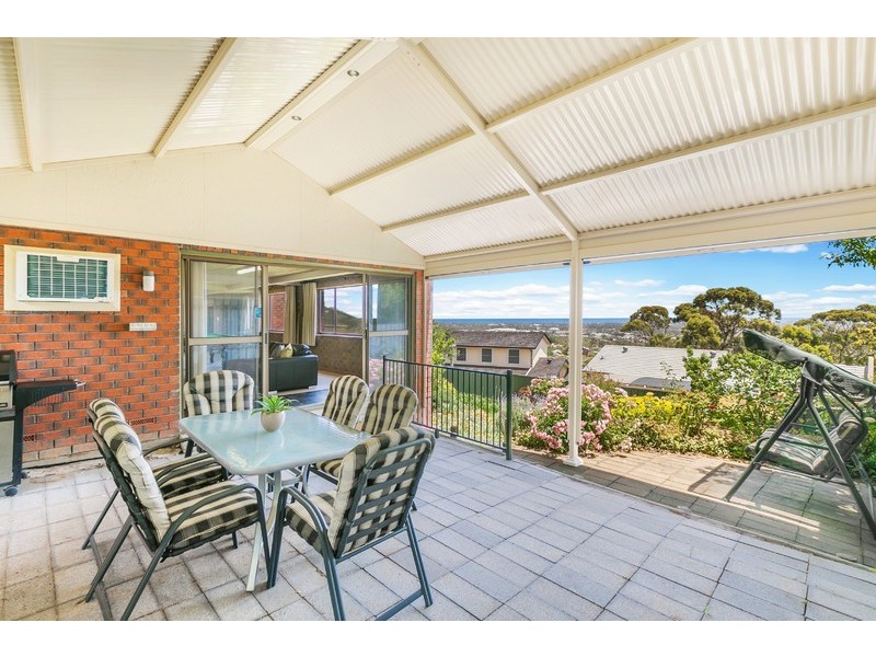 5 Seaview Crescent, Panorama SA 5041