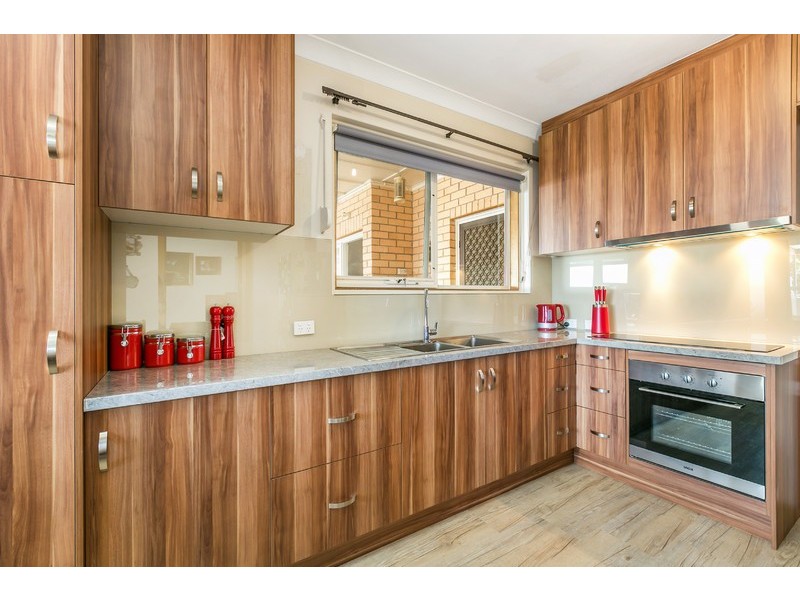 15 Hyland Avenue, Darlington SA 5047