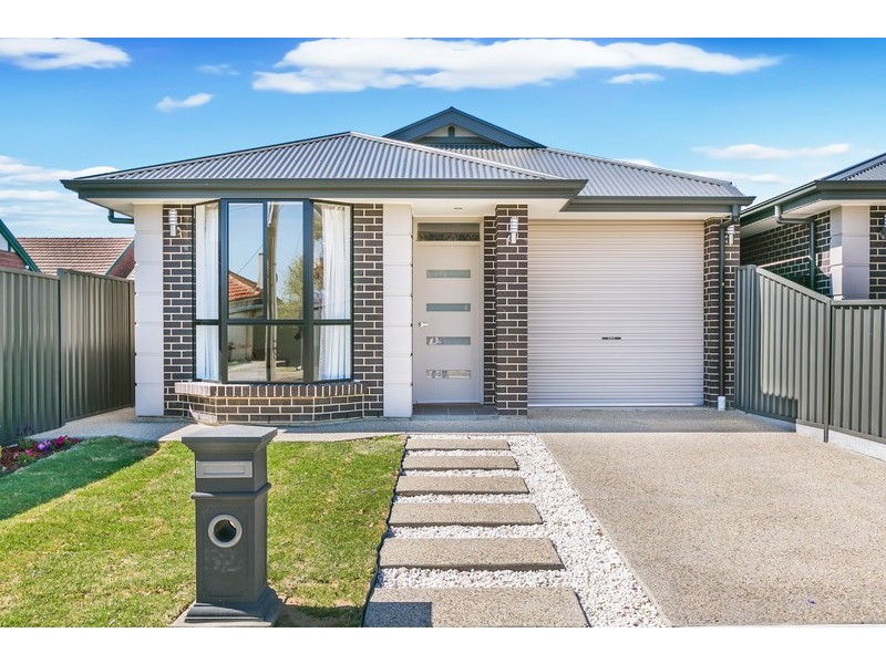 52A Dingera Avenue, North Plympton SA 5037